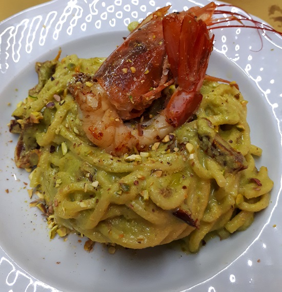 Pasta fresca al pistacchio